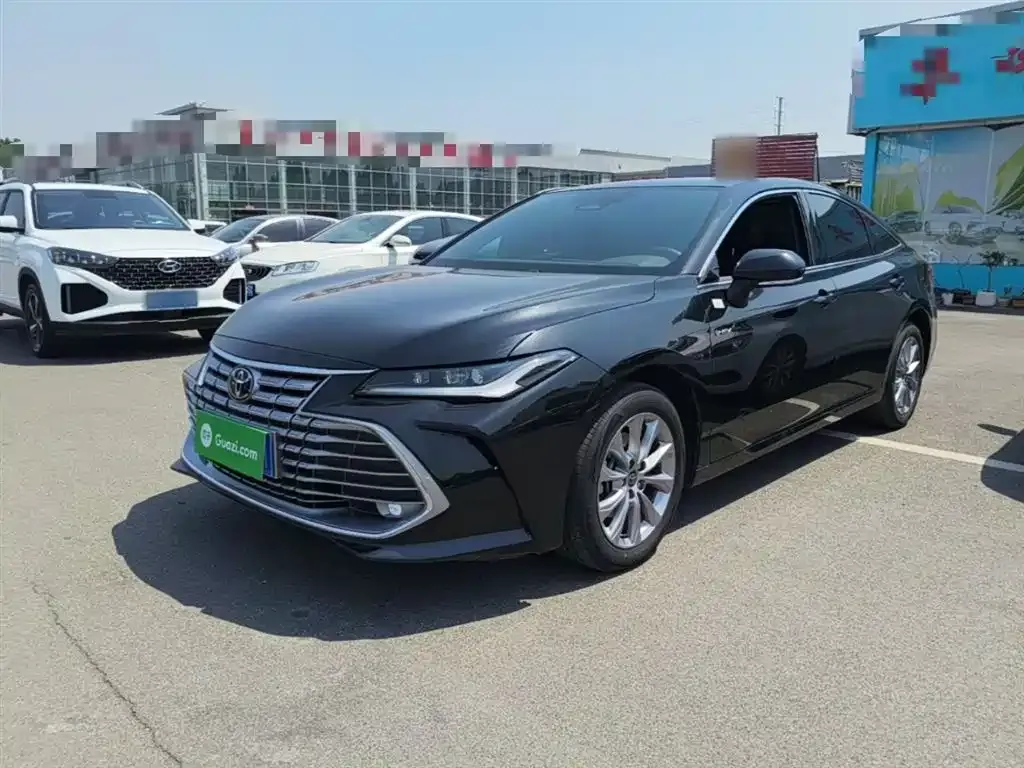 Toyota Avalon — фото 10