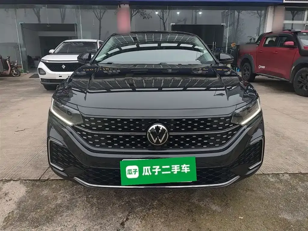 Volkswagen Passat — фото 4