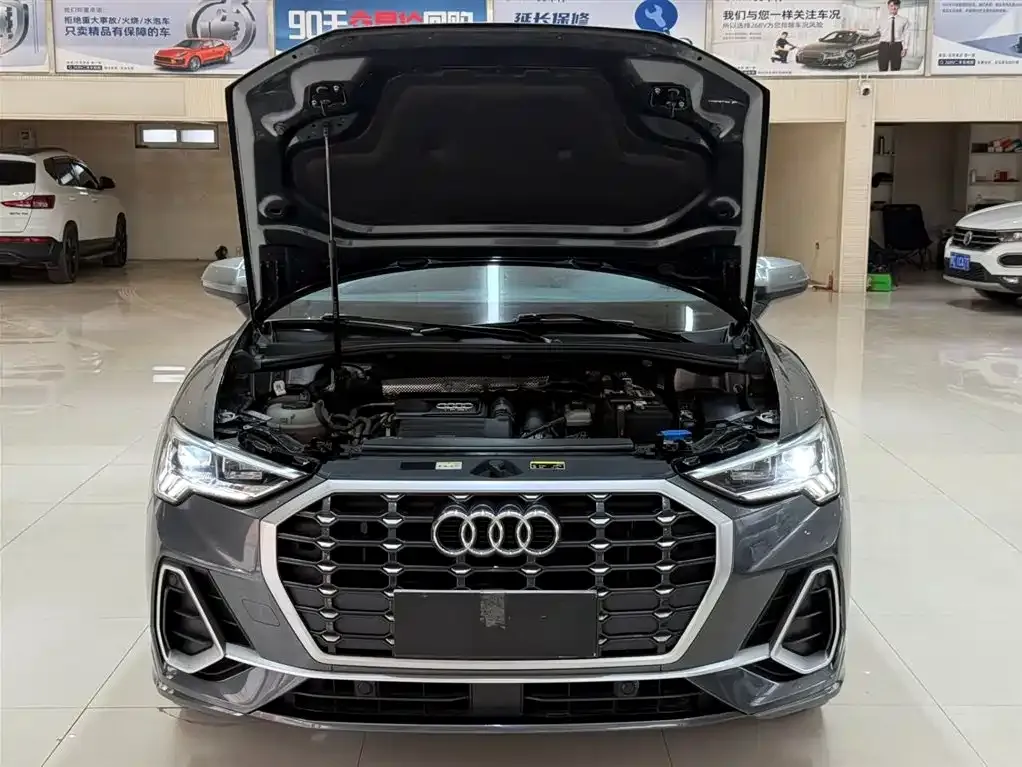 Audi Q3 — фото 2