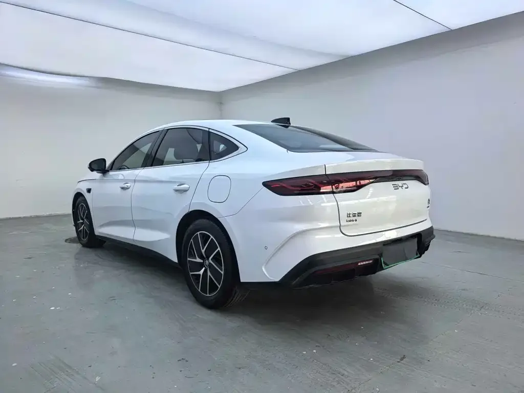BYD Qin L 2025 из CN, фото 10