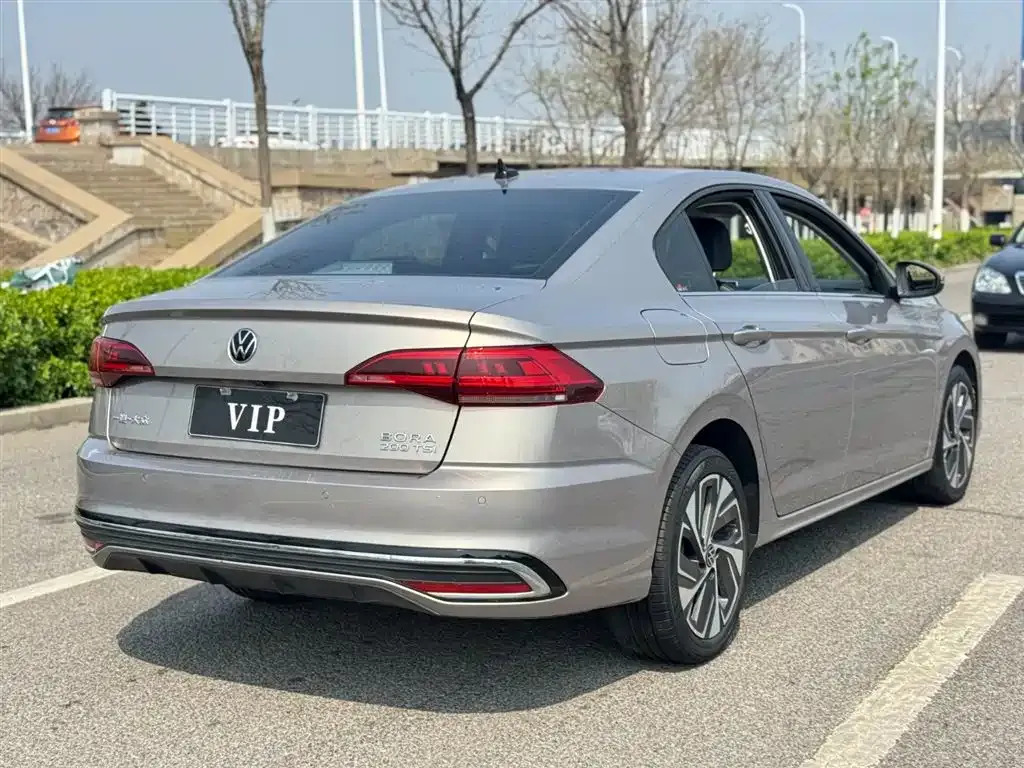 Volkswagen Bora 2022 из CN, фото 10