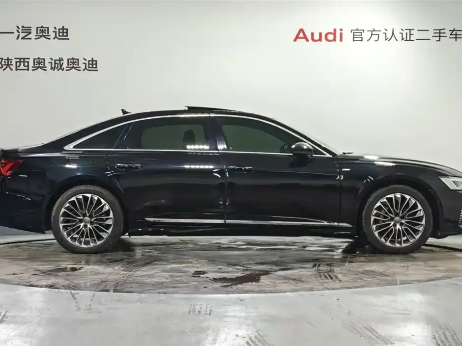Audi A6L New Energy 2022 из CN, фото 3
