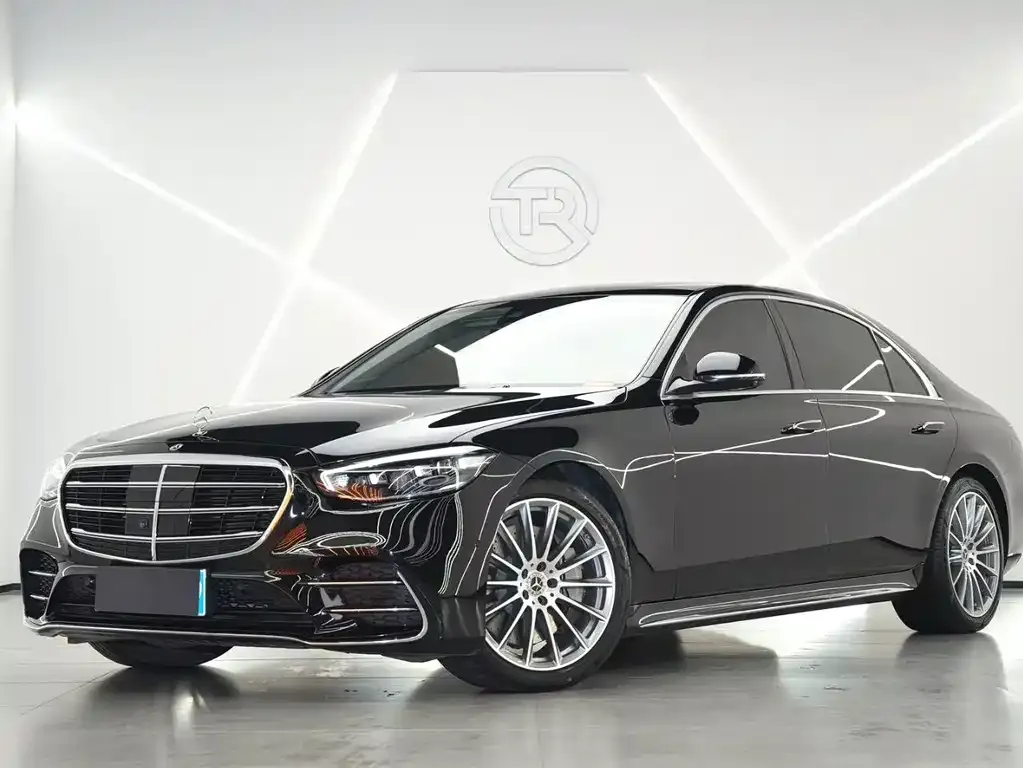 Mercedes-Benz S-Class — фото 1