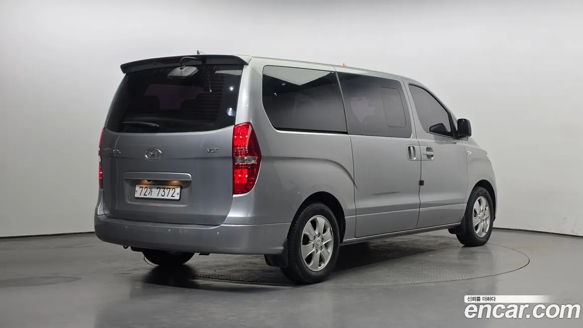 Hyundai Starex 2021 из KR, фото 2