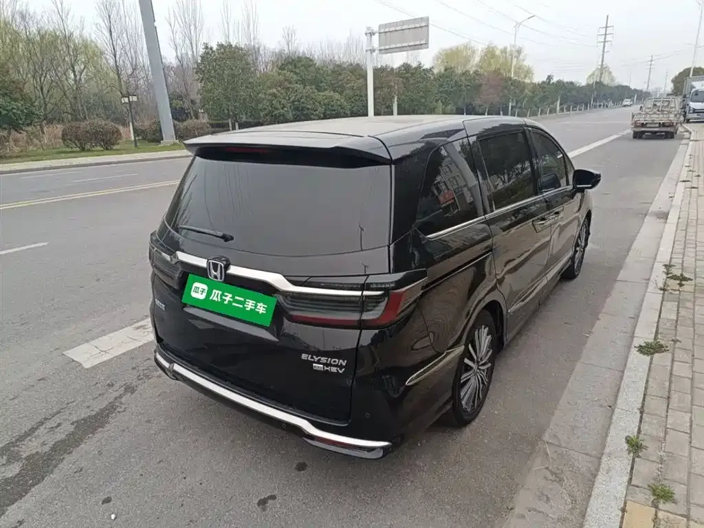 Honda Elysion 2023 из CN, фото 6