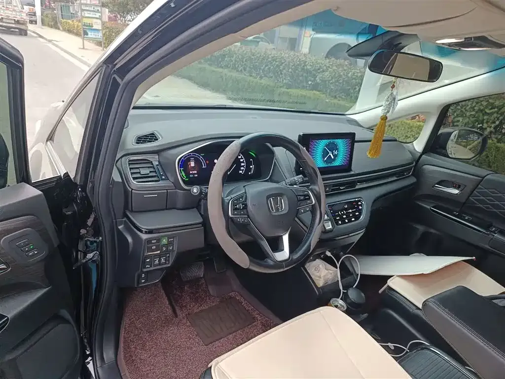 Honda Elysion 2023 из CN, фото 5