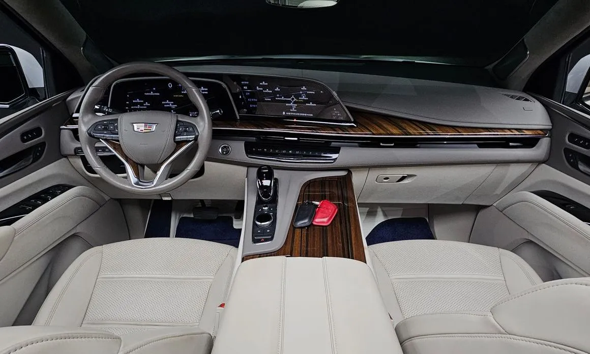 Cadillac Escalade 2023 из KR, фото 6