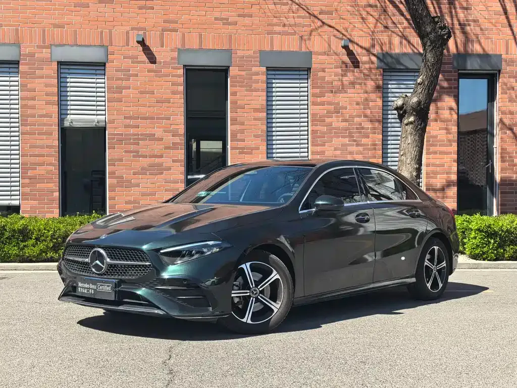 Mercedes-Benz A-Class 2024 из CN, фото 1