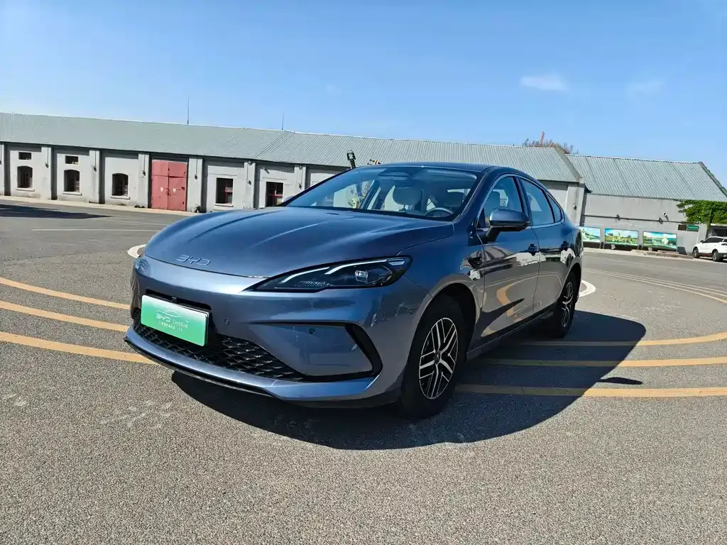 BYD Seal 05 DM-i — фото 1