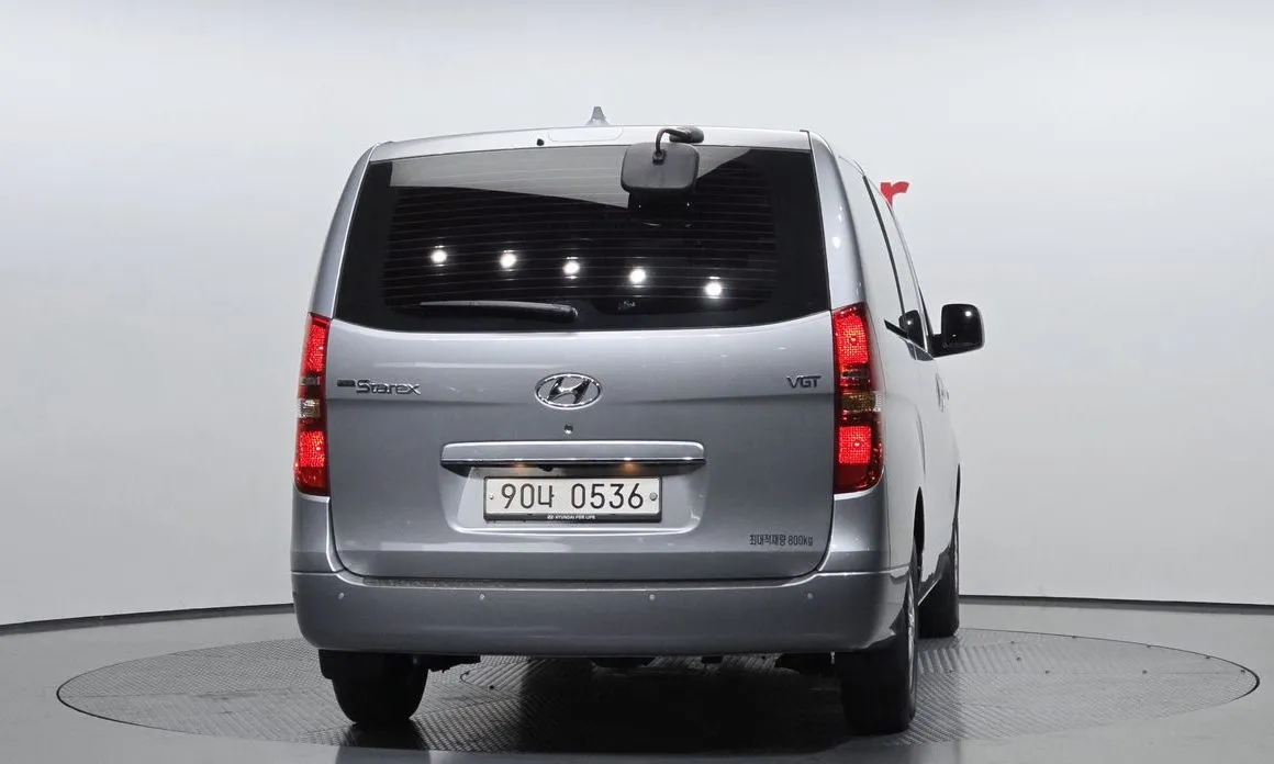 Hyundai Starex 2021 из KR, фото 2