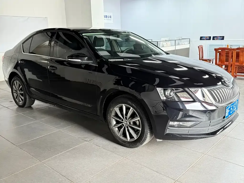 Skoda Octavia 2022 из CN, фото 8