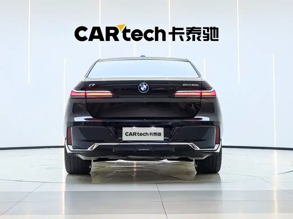 BMW i7 2023 из CN, фото 2