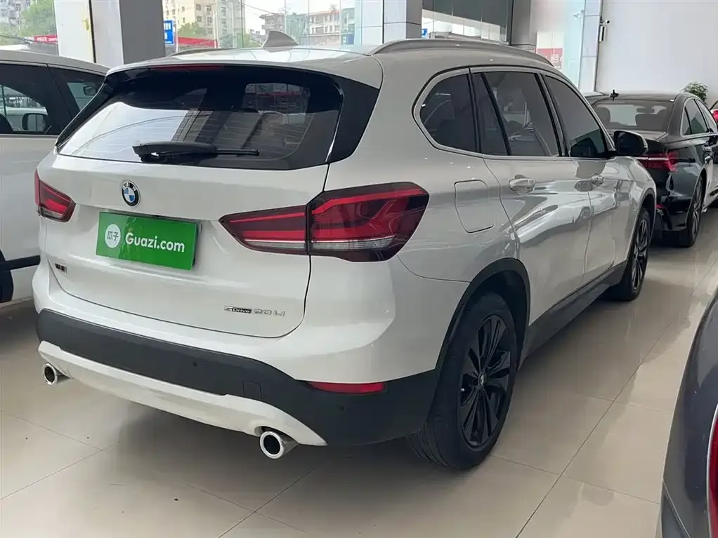 BMW X1 2021 из CN, фото 10