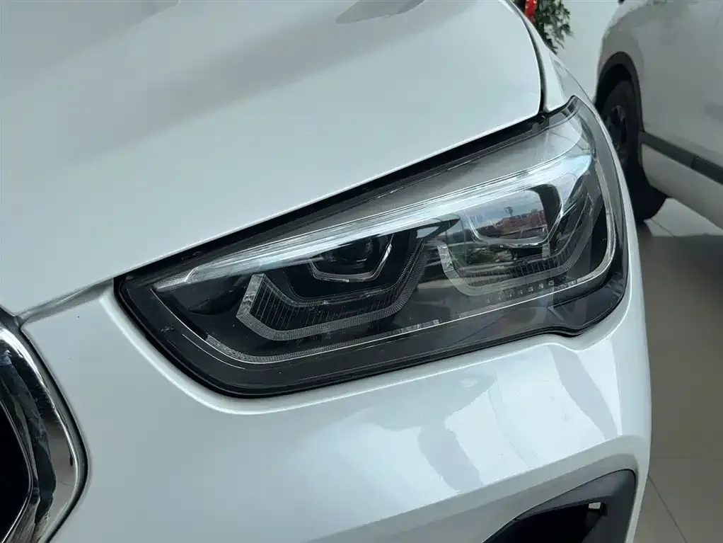 BMW X1 2021 из CN, фото 6