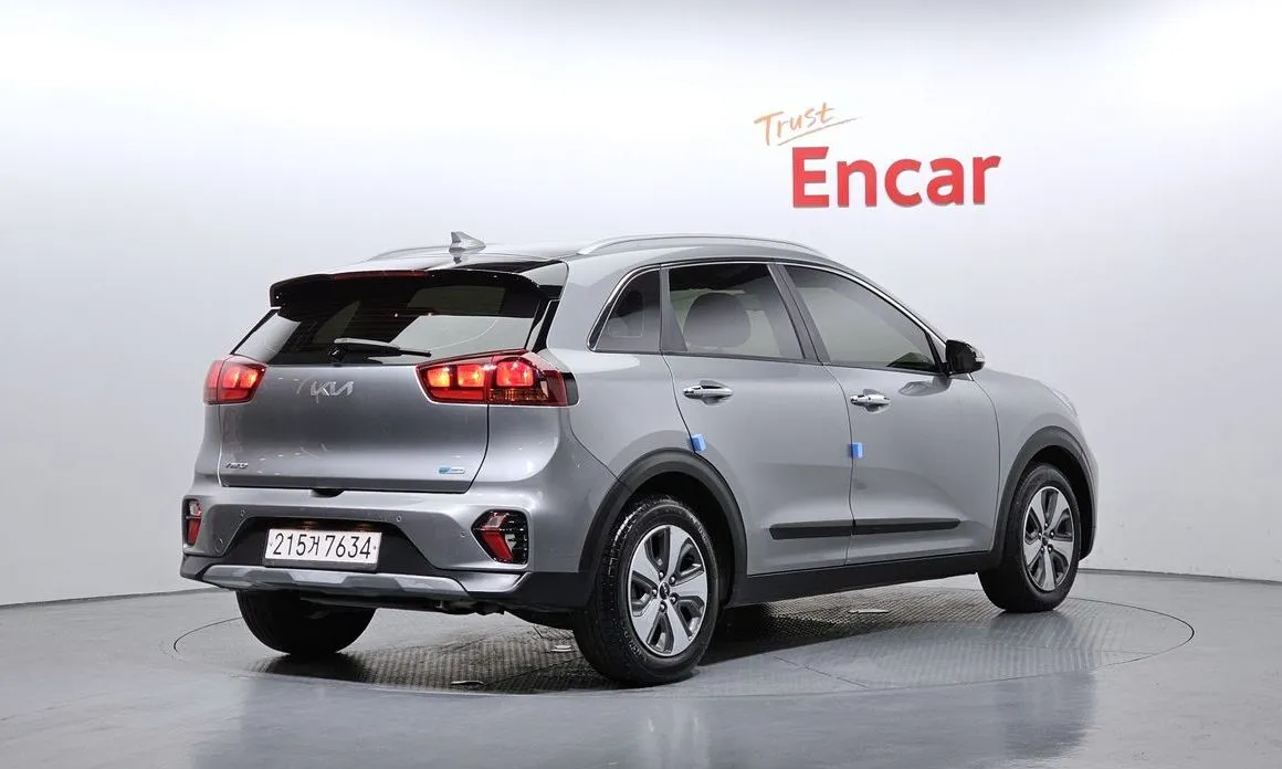Kia Niro 2022 из KR, фото 2