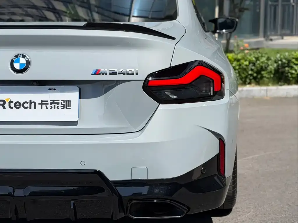 BMW M240i 2023 из CN, фото 9