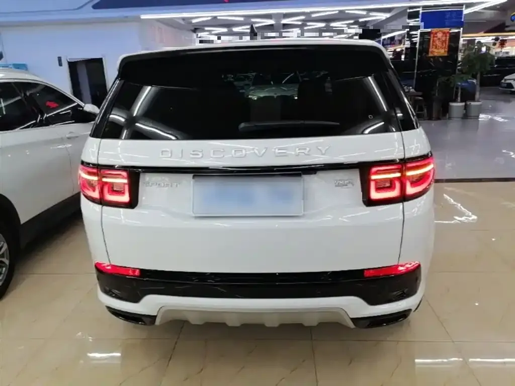 Land Rover Discovery Sport — фото 2