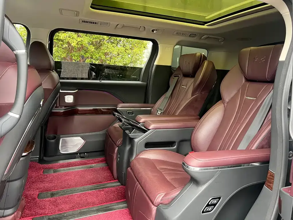 Hongqi HQ9 2022 из CN, фото 8