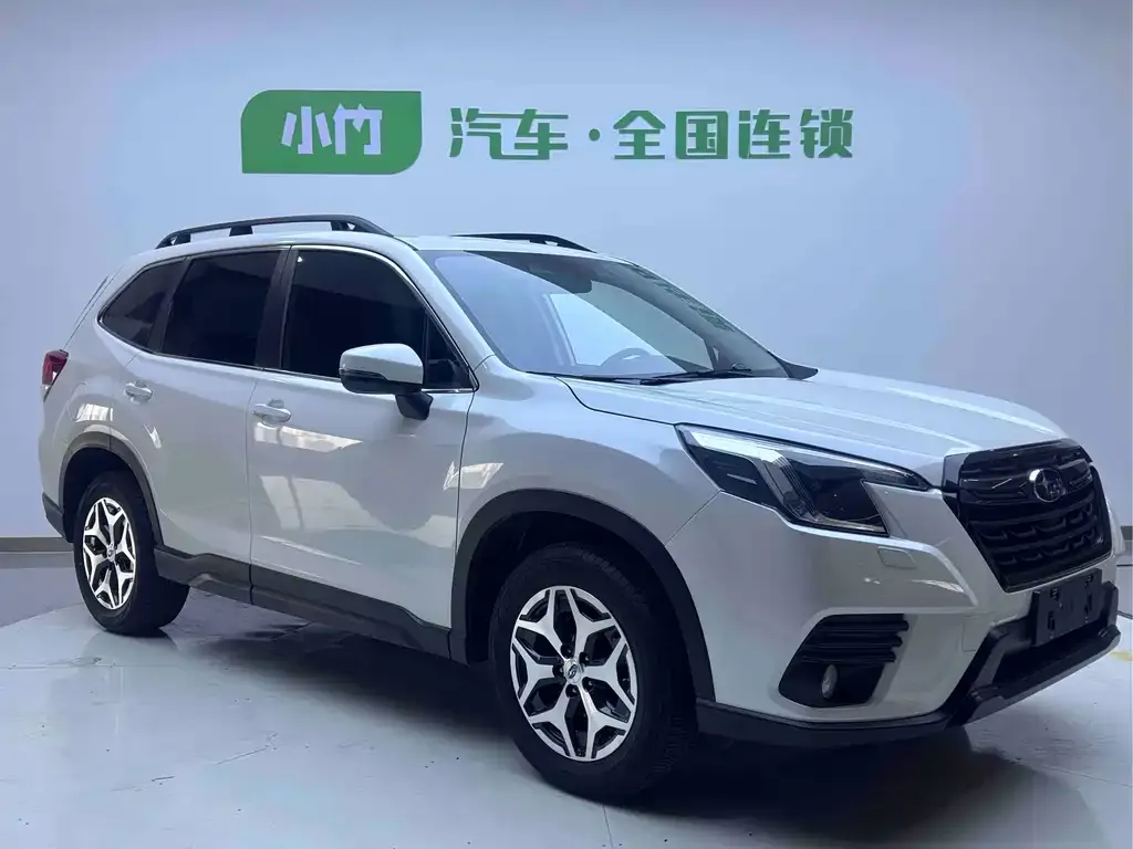 Subaru Forester — фото 4
