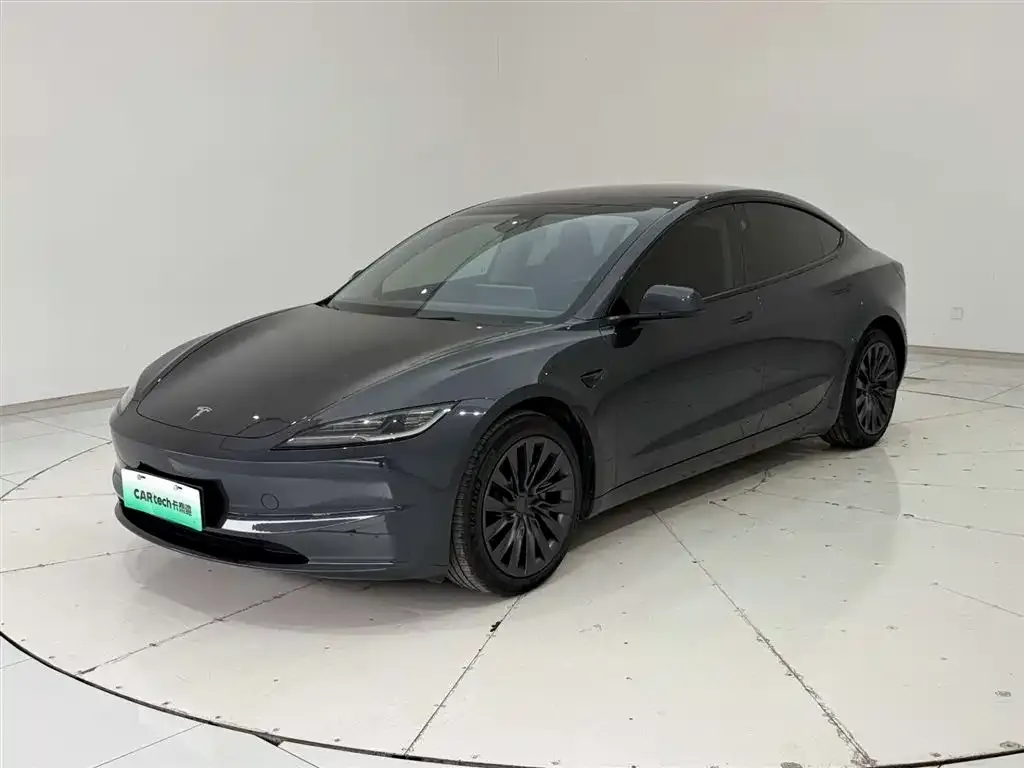 Tesla Model 3 — фото 6