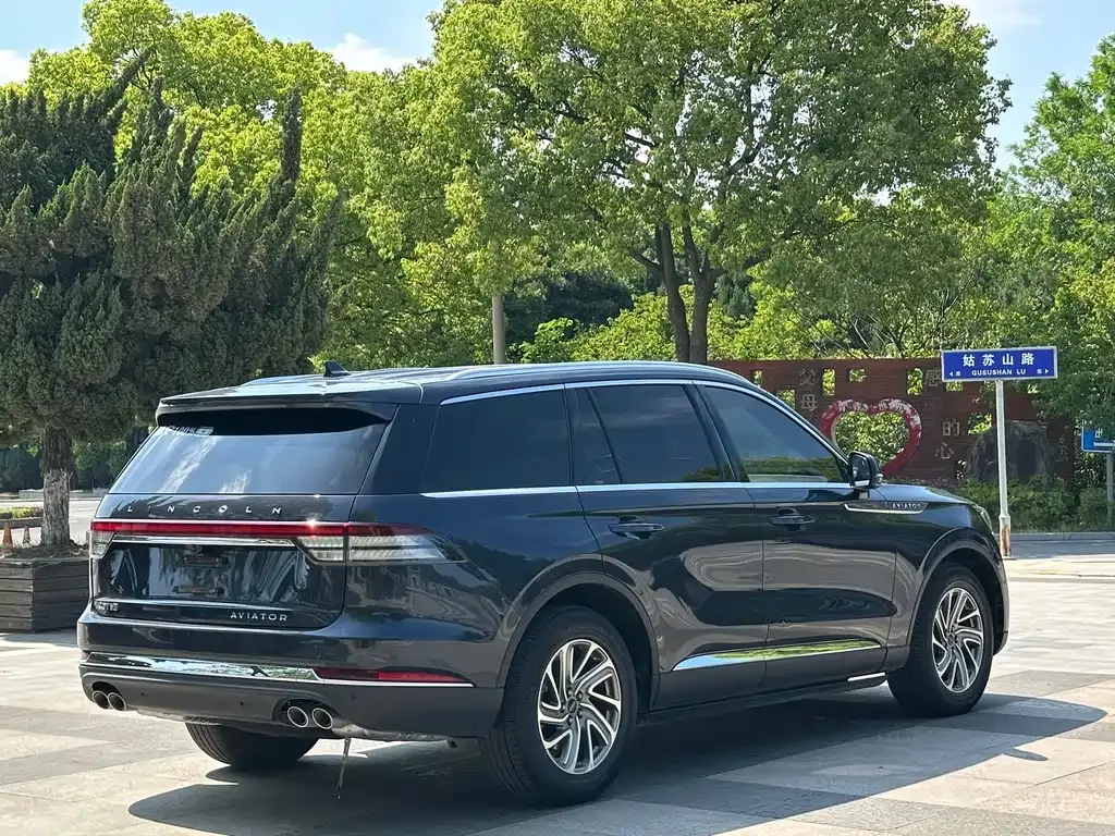 Lincoln Aviator 2021 из CN, фото 3
