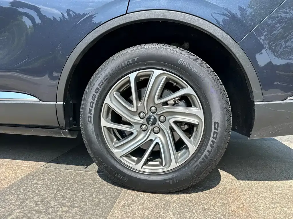Lincoln Aviator 2021 из CN, фото 9