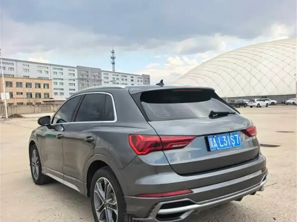 Audi Q3 2023 из CN, фото 6