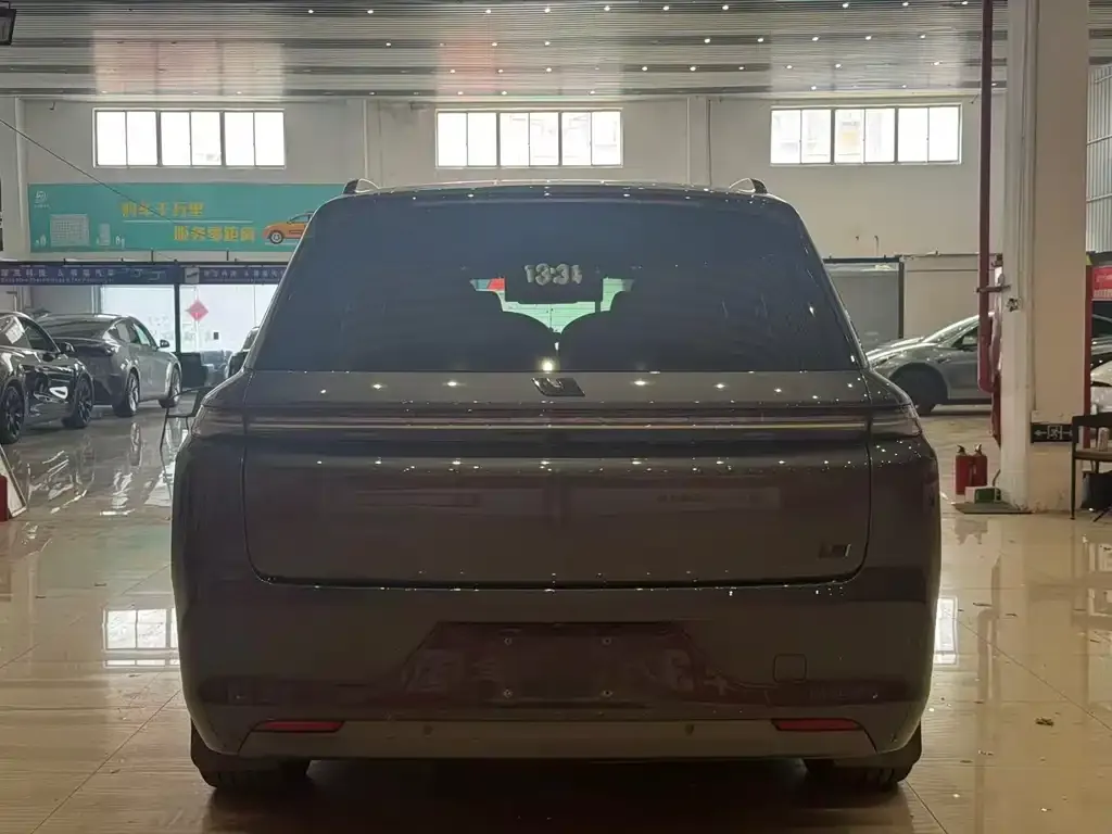 Li Auto L8 2023 из CN, фото 9
