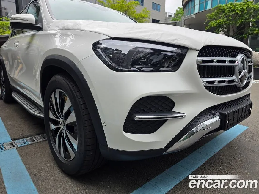 Mercedes-Benz GLE-Class — фото 7