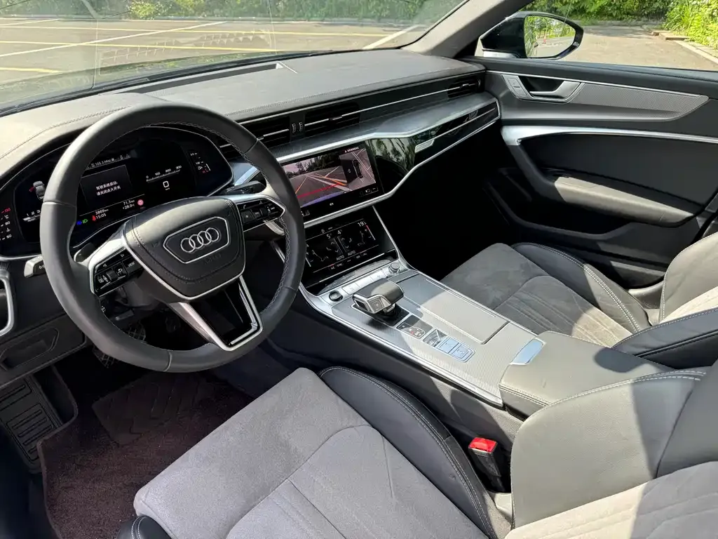 Audi A6L — фото 6