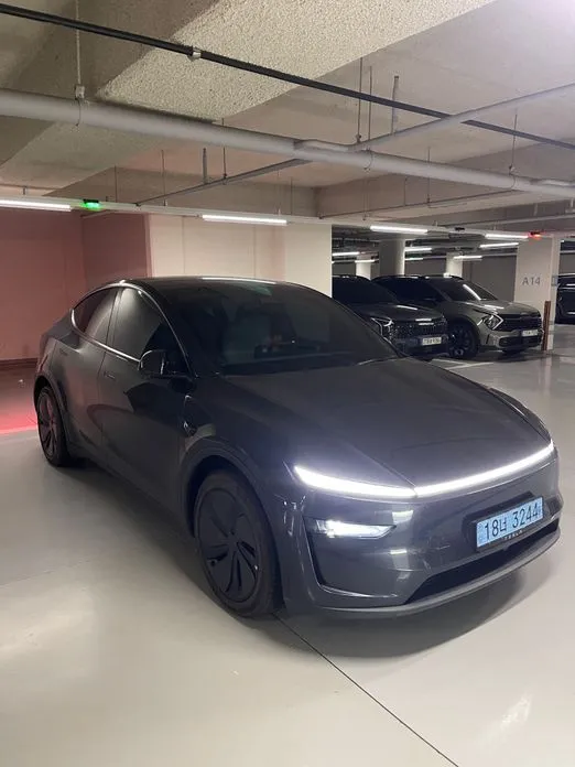 Tesla Model Y — фото 7