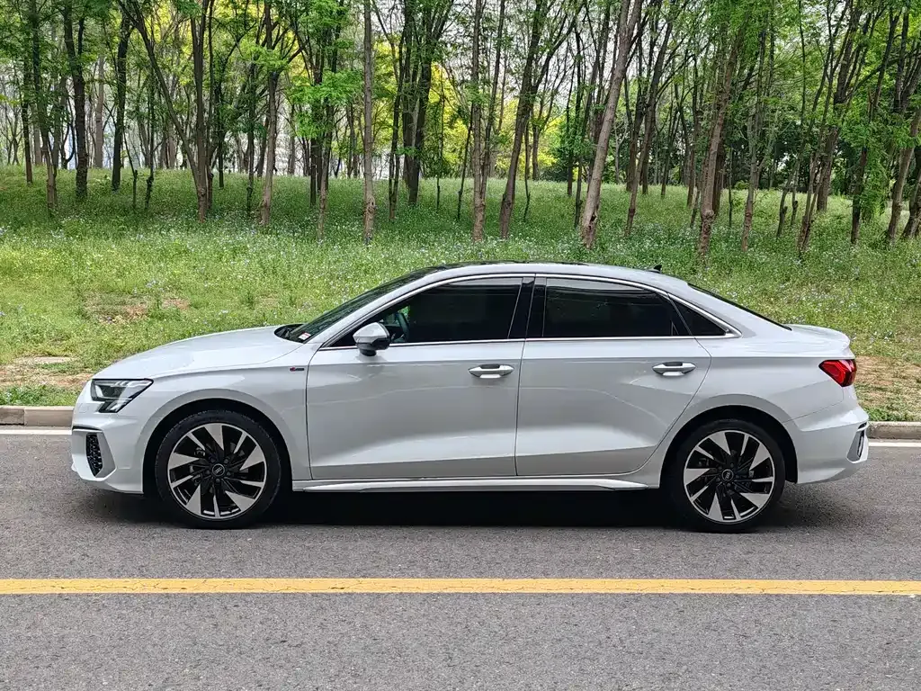 Audi A3 — фото 6