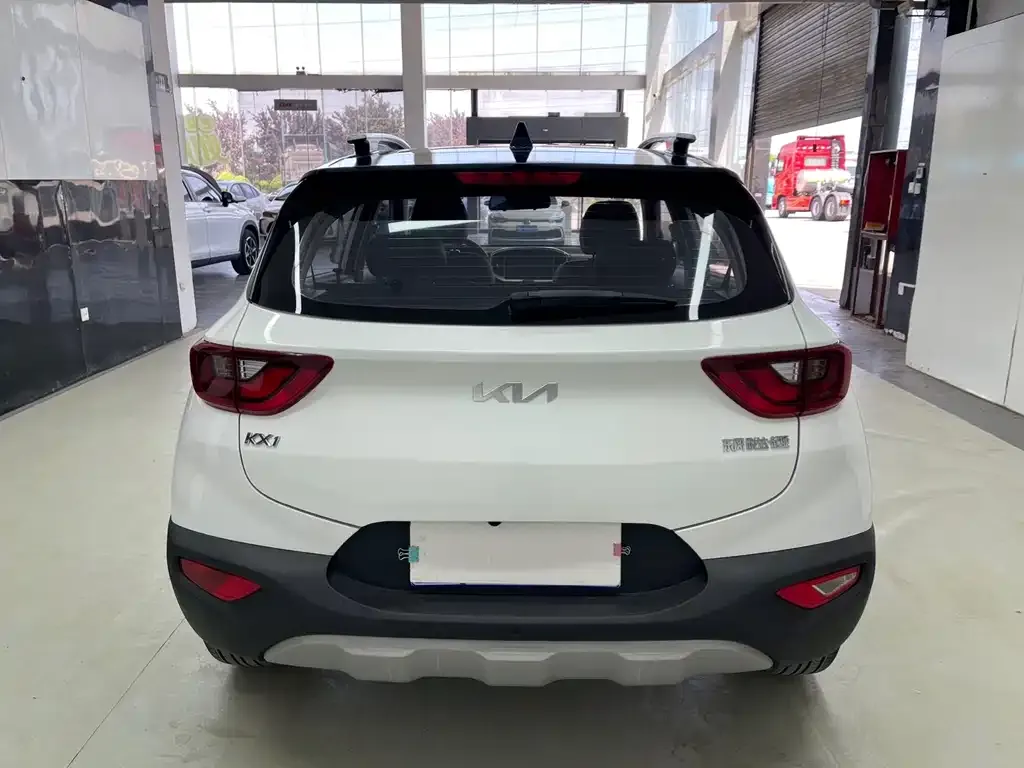Kia KX1 2022 из CN, фото 5
