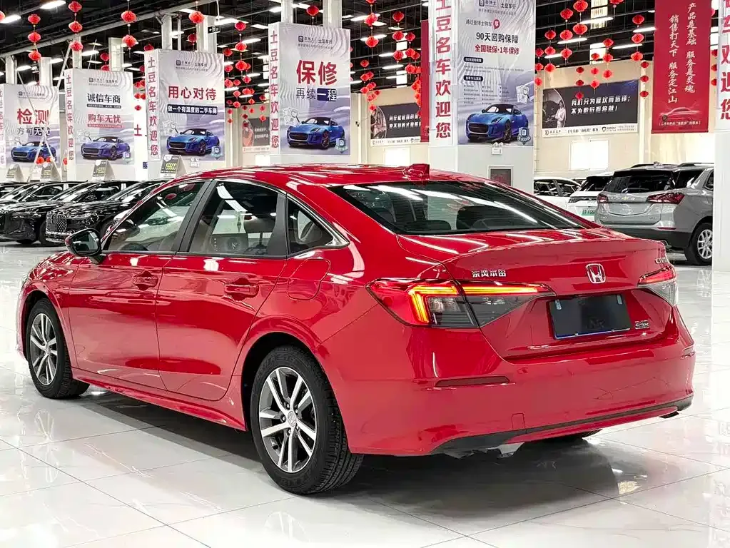 Honda Civic — фото 5