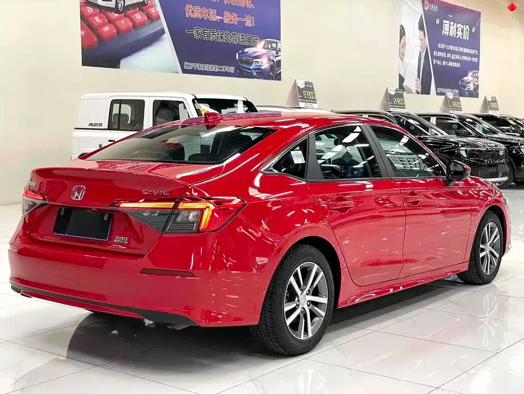 Honda Civic — фото 8