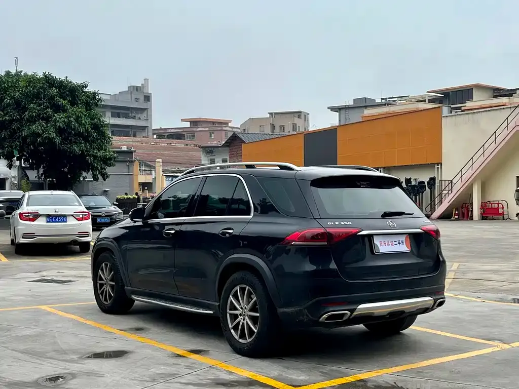 Mercedes-Benz 奔驰GLE(进口) 2021 из CN, фото 2