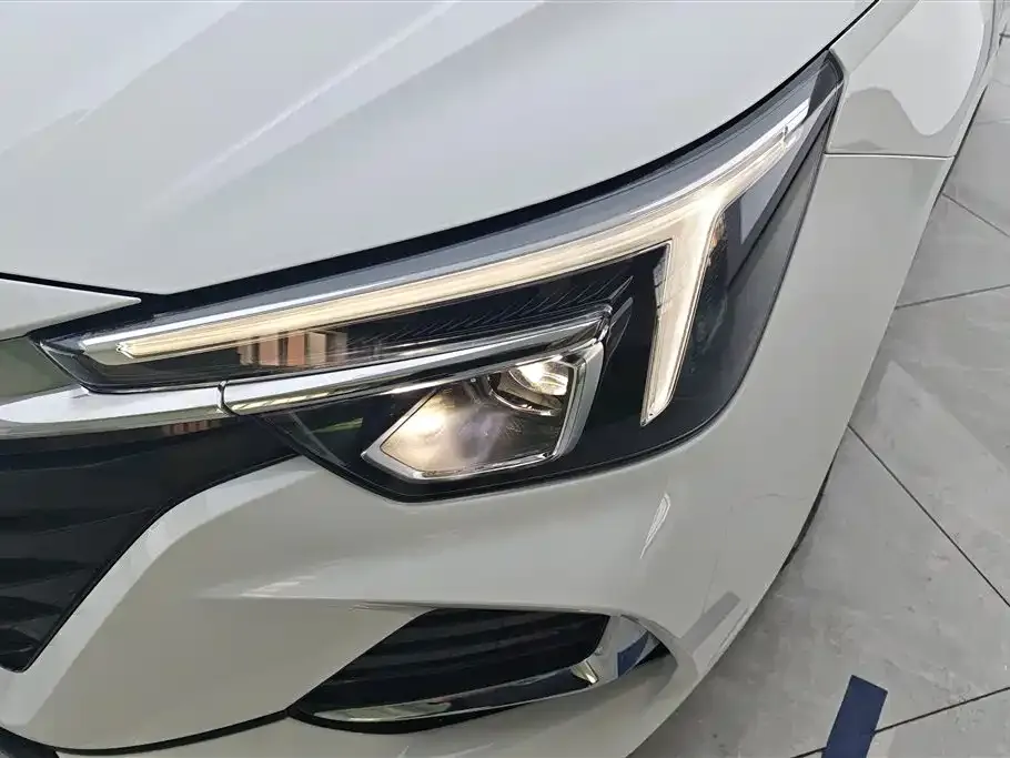 Roewe i6 MAX New Energy 2026 из CN, фото 6