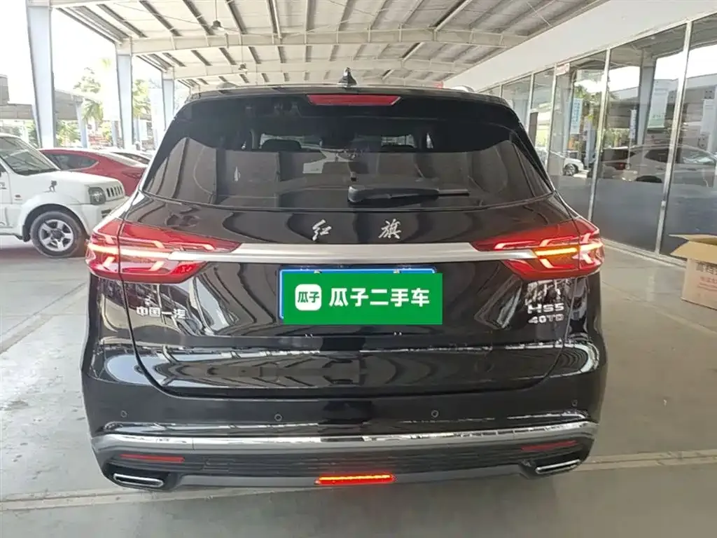 Hongqi HS5 — фото 3