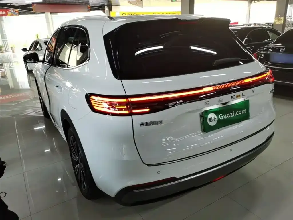 Geely Galaxy Xingjian 7 — фото 10