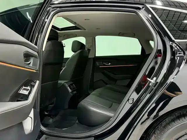 Honda Accord — фото 9