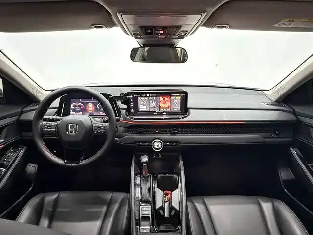 Honda Accord — фото 3