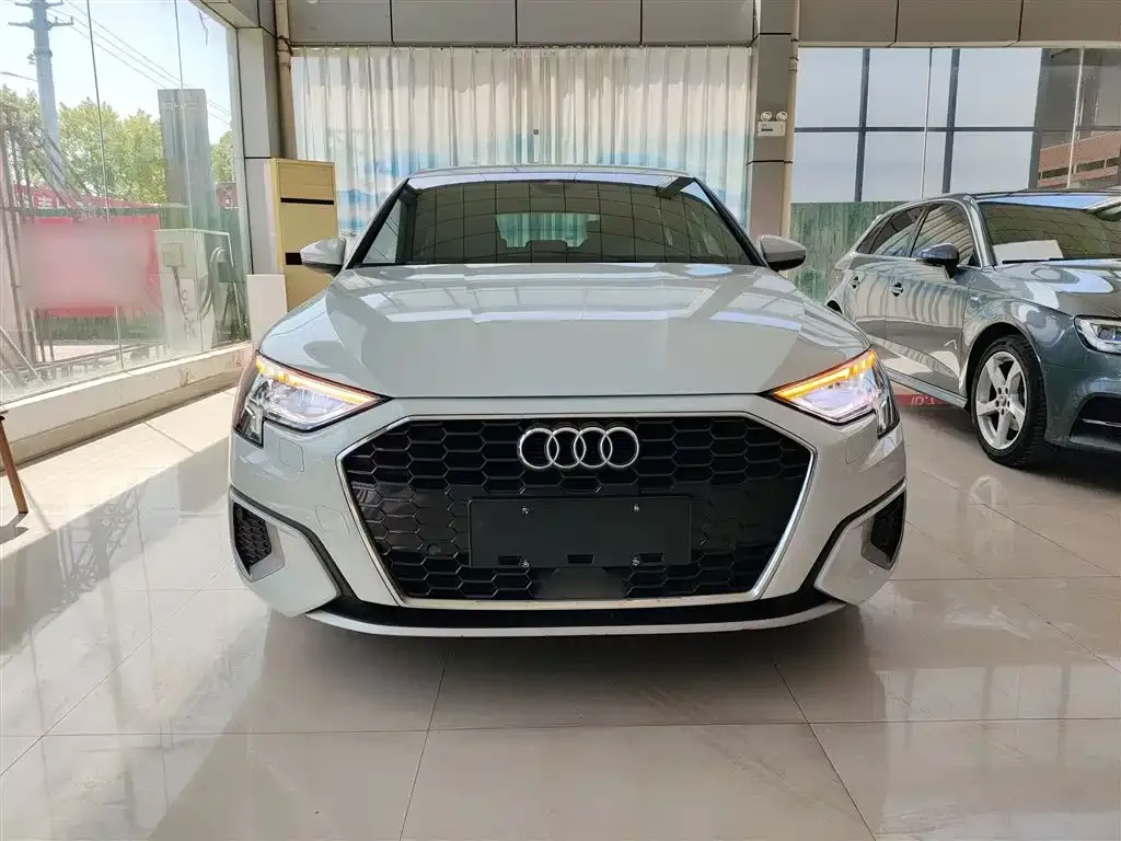 Audi A3 — фото 2