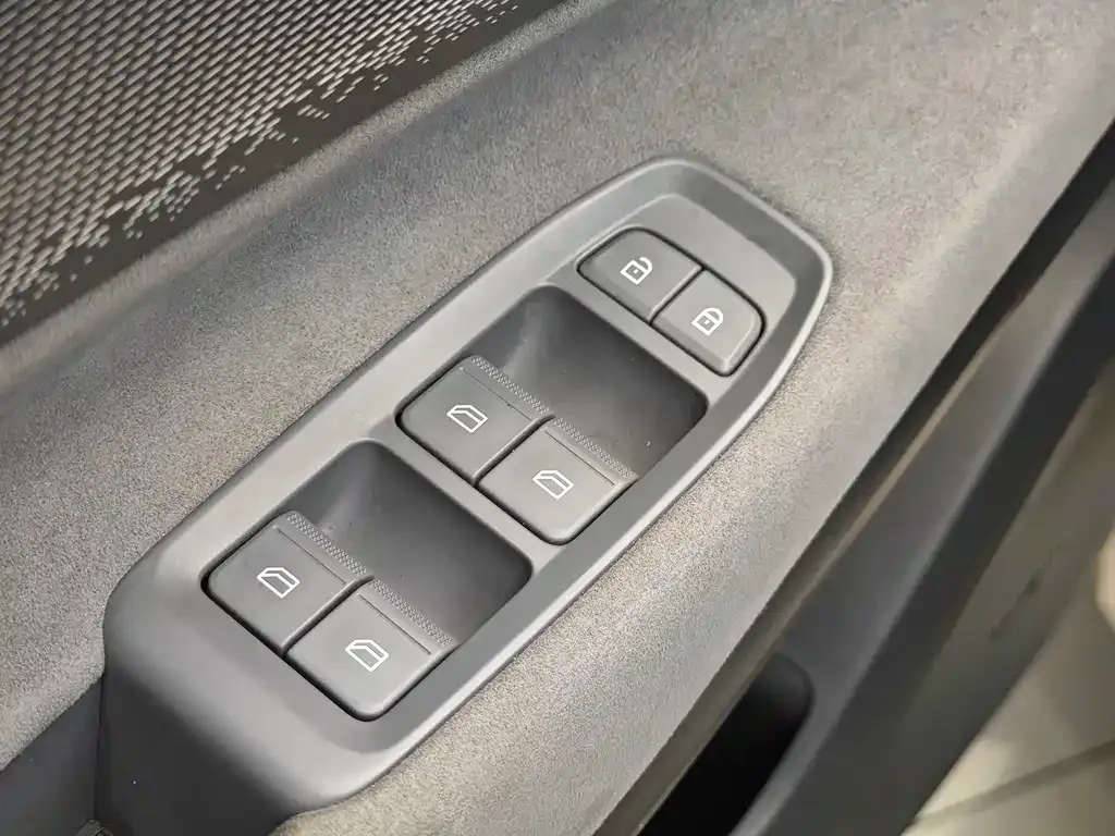 Lynk & Co 08 EM-P 2024 из CN, фото 5