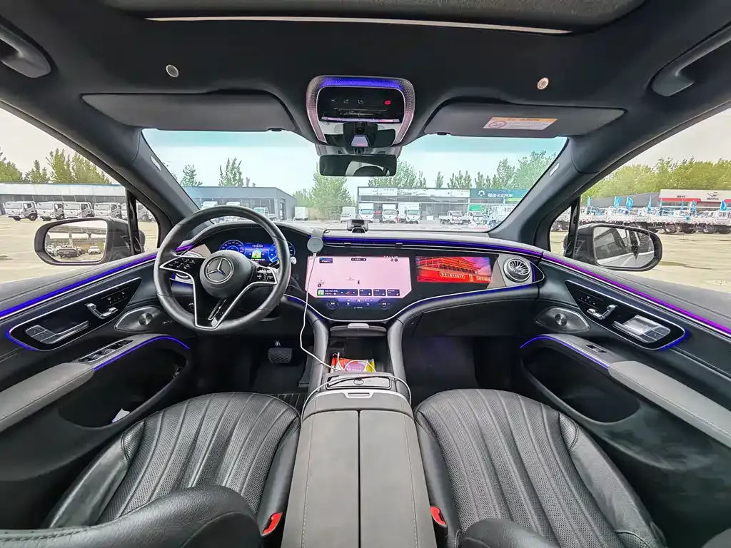 Mercedes-Benz EQS SUV 2023 из CN, фото 9
