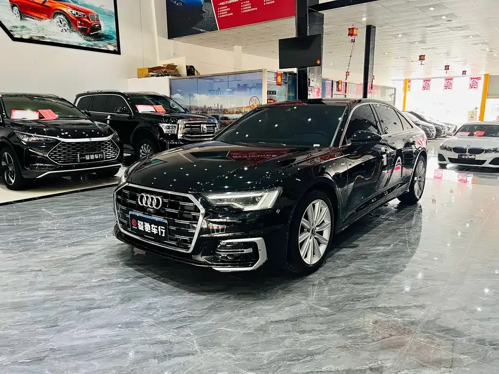 Audi A6L — фото 1