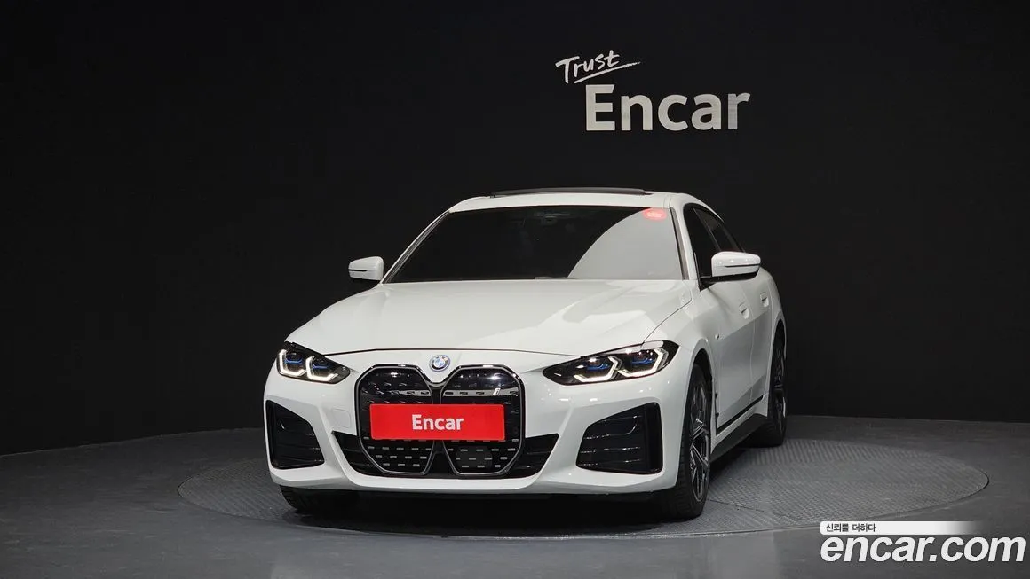 BMW i4 2024 из KR, фото 3