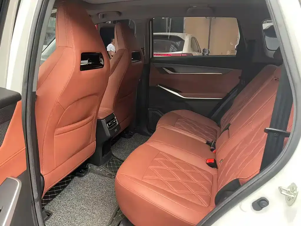 Changan CS75PLUS — фото 10