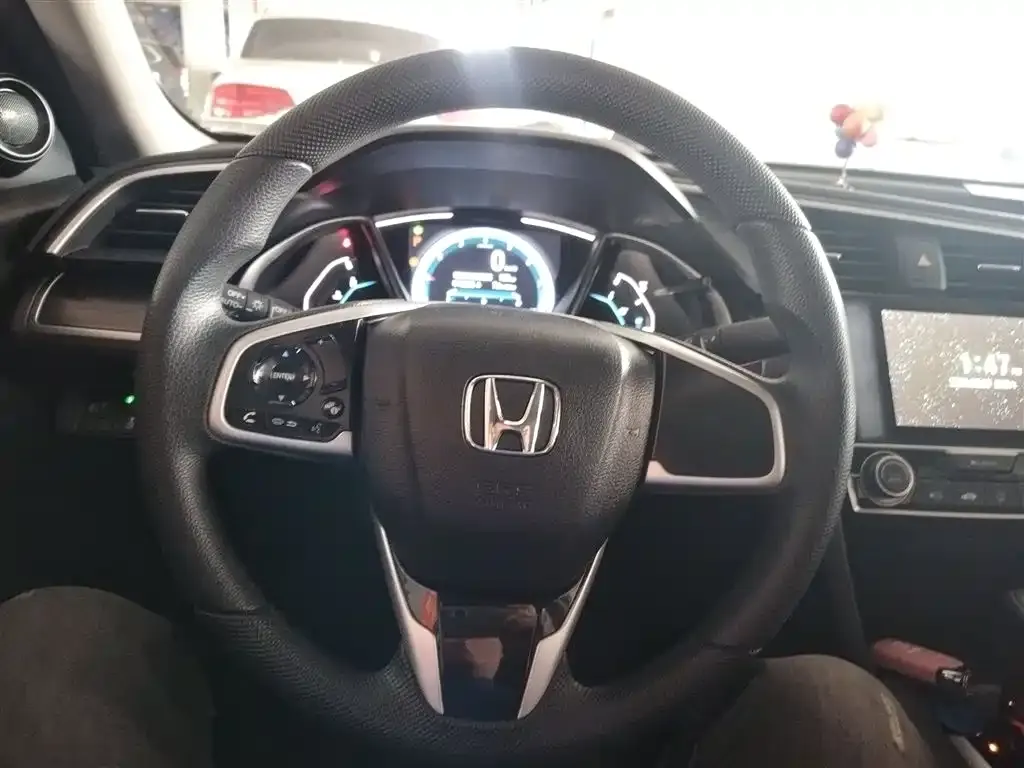 Honda Civic — фото 7
