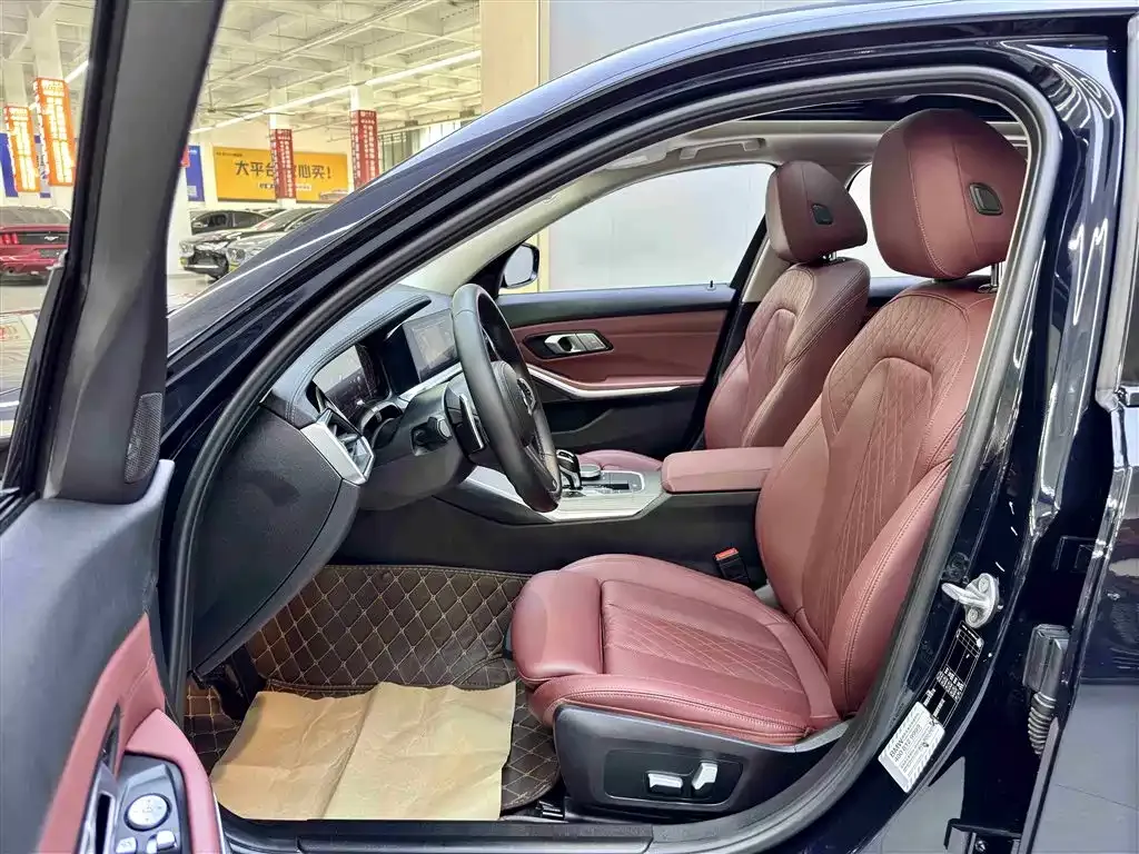BMW 3 Series 2021 из CN, фото 10