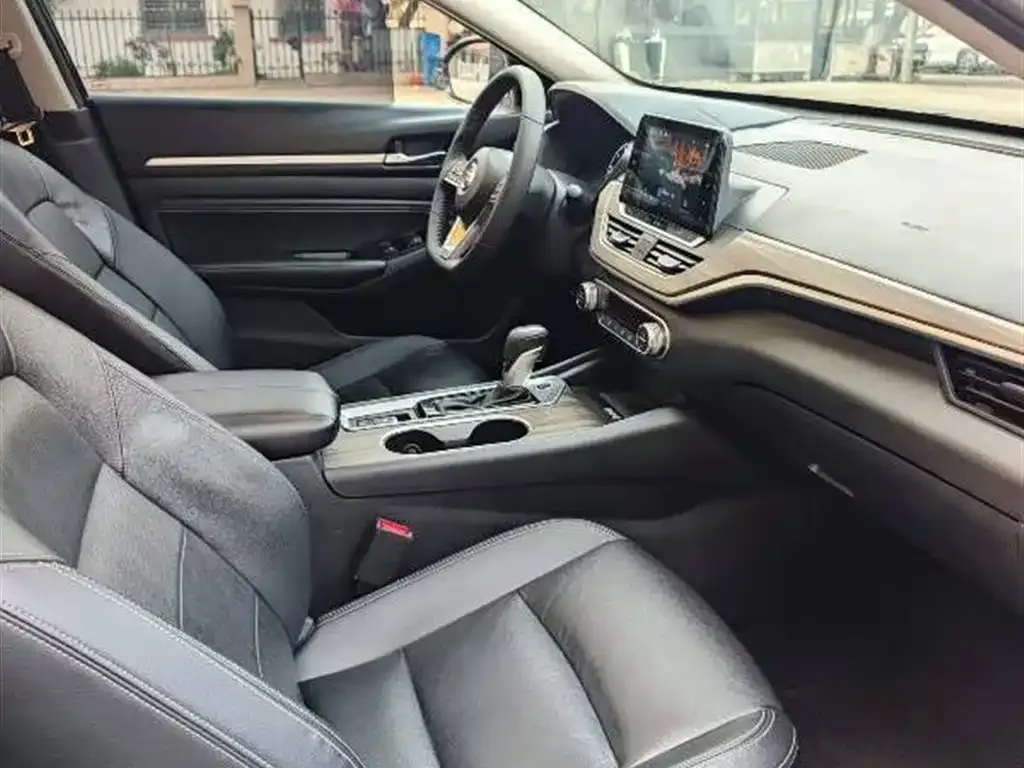 Nissan Teana — фото 3